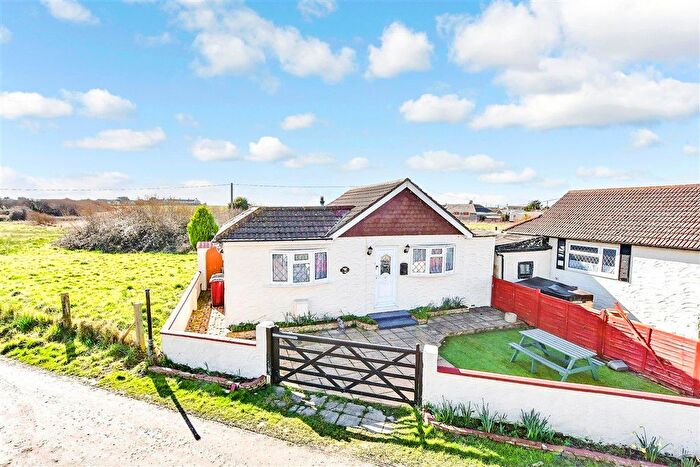 2 Bedroom Detached Bungalow For Sale In Drift Lane, Selsey, West Sussex, PO20
