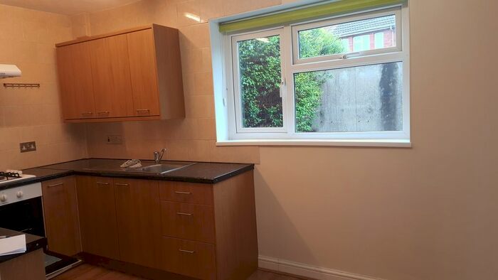 3 Bedroom Semi-Detached House To Rent In Saunton Walk, Bristol BS4