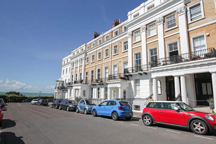 2 Bedroom Apartment To Rent In Sussex Square, Brighton, BN2