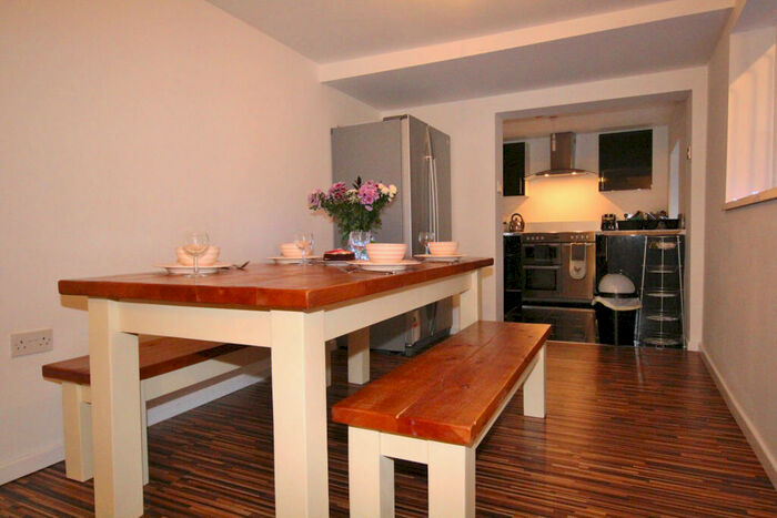 5 Bedroom House To Rent In Crofton Street, Manchester, Manchester, M14