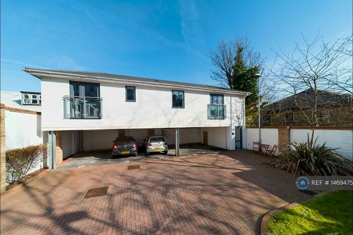 1 Bedroom Maisonette To Rent In City Walk Apartments, London, SE23