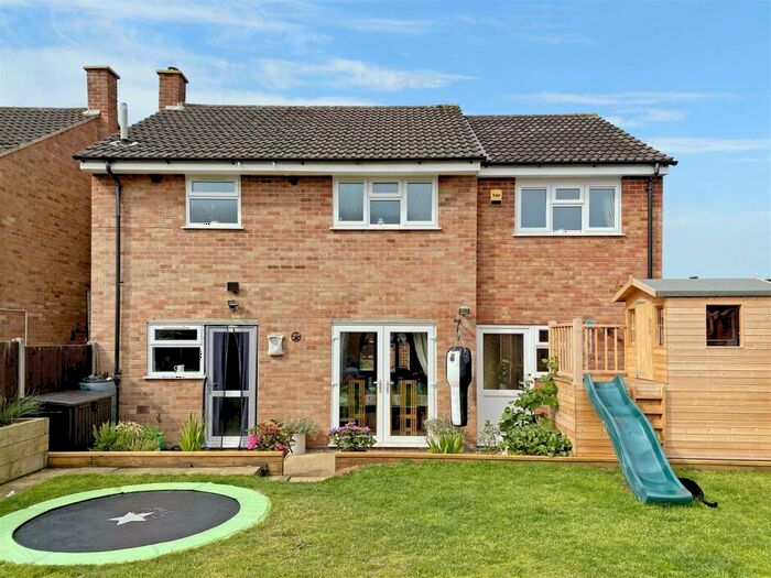 4 Bedroom Detached House For Sale In Tasburgh, NR15