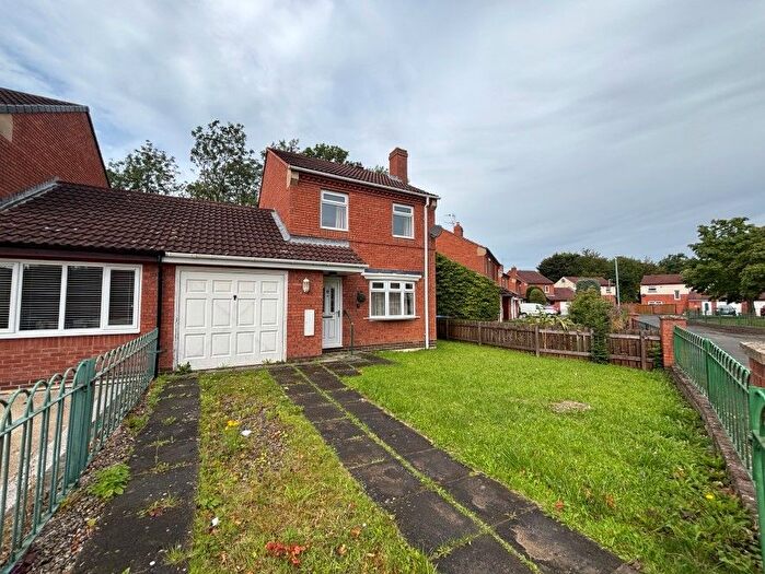 3 Bedroom Link Detached House For Sale In Swallowfields, Coulby Newham, Middlesbrough, Cleveland, TS8