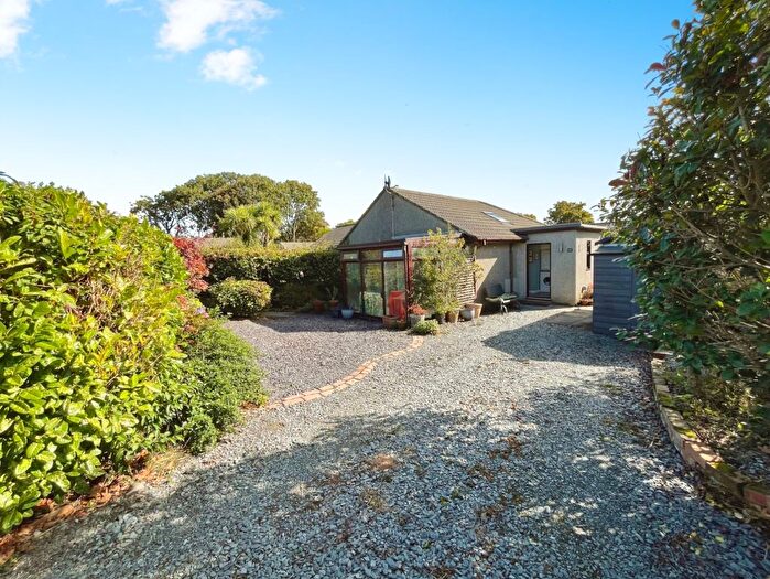 2 Bedroom Semi-Detached Bungalow For Sale In Semi Detached Two Bedroom Home, Carbis Bay, TR26