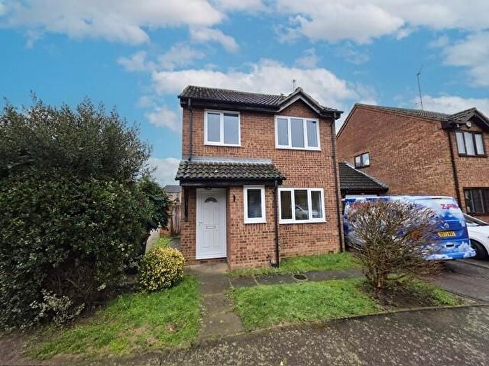 3 Bedroom Detached House To Rent In Springfield Avenue, Thrapston, Kettering, NN14