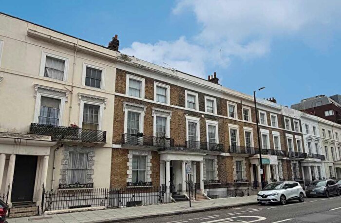 2 Bedroom Flat For Sale In Flat A, Holland Road, London, W14
