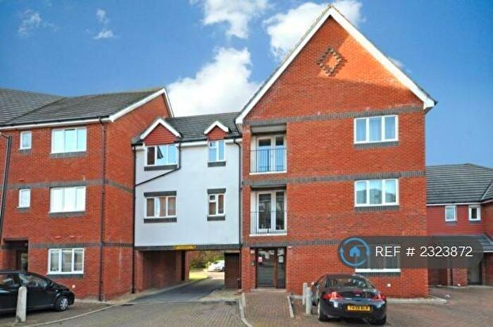 1 Bedroom Flat To Rent In Tower Close, East Grinstead, RH19