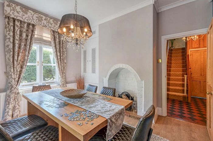 4 Bedroom Detached House For Sale In Alcester Road, Burcot, B60