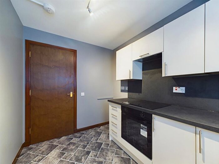 2 Bedroom Flat For Sale In Church Place, Perth, PH1
