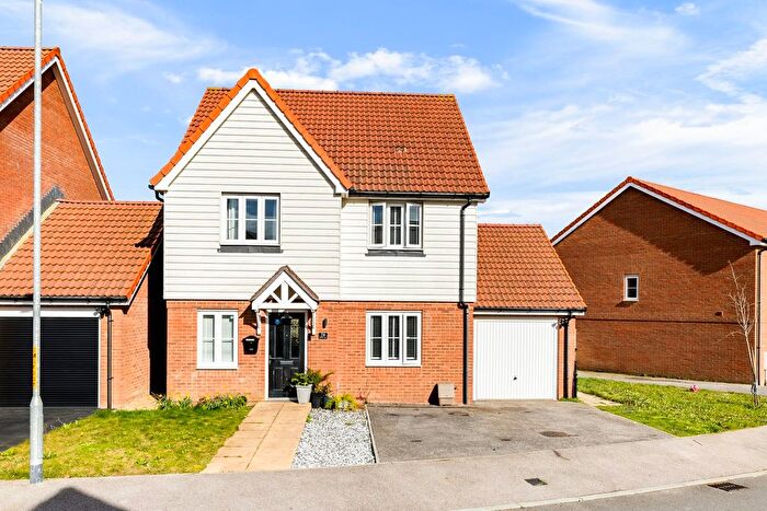 4 Bedroom Detached House For Sale In Maize Lane, Whitfield, Dover, CT16