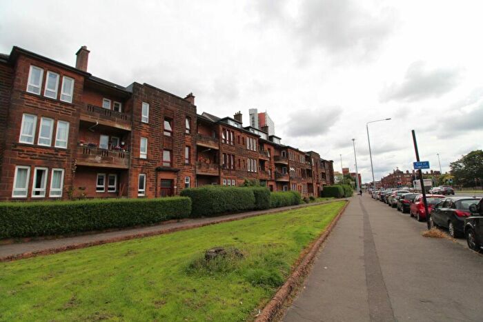 3 Bedroom Flat To Rent In Great Western Road, Glasgow, G13