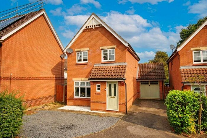 3 Bedroom Detached House For Sale In Cardinal Close, Easton, Norwich, NR9