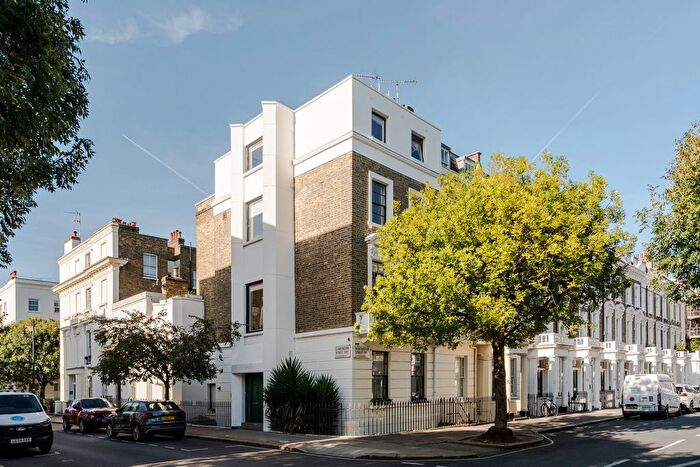 4 Bedroom Flat For Sale In Winchester Street, London, SW1V
