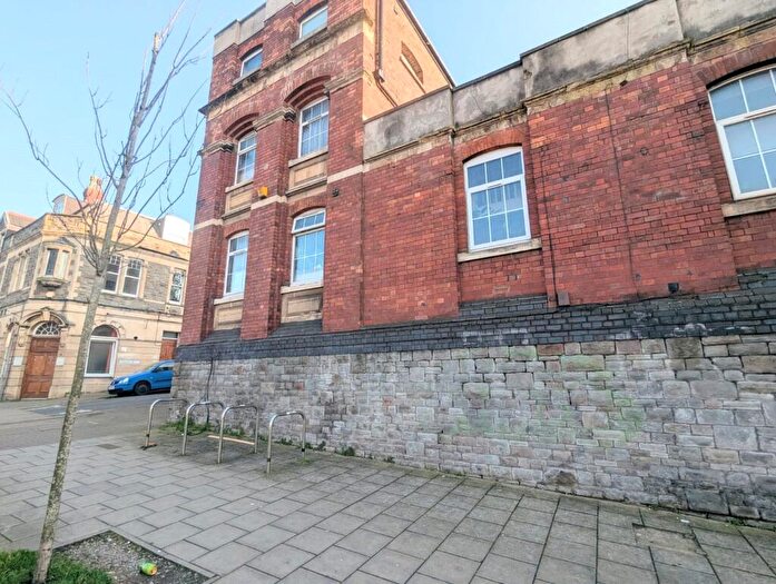 2 Bedroom Apartment To Rent In Verrier Road, Bristol, BS5