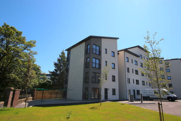 2 Bedroom Flat To Rent In St Josephs Court, West End, DD1