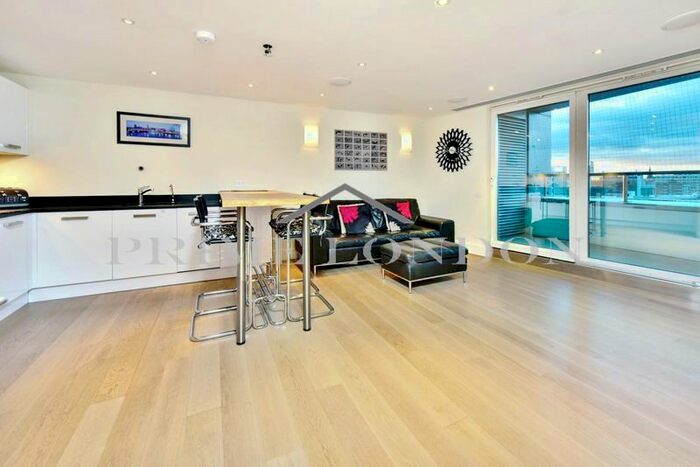 2 Bedroom Flat To Rent In The Perspective Building, Westminster Bridge Road, Waterloo, SE1