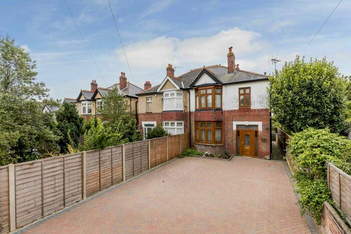 3 Bedroom Semi-Detached House To Rent In Garden Lane, Southsea, PO5