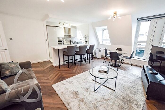 3 Bedroom Flat For Sale In Greville Road, Regents Plaza Apartments, NW6