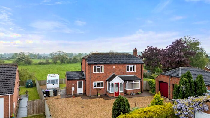 3 Bedroom Detached House For Sale In John Smith Close, Willoughby, LN13