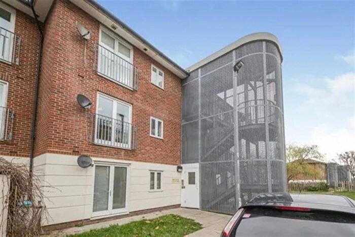 2 Bedroom Apartment To Rent In Abel House, SE18