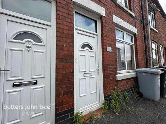 2 Bedroom Terraced House To Rent In Market Close, Crewe, CW1