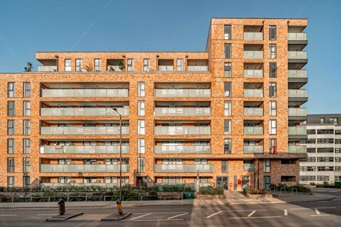 2 Bedroom Flat To Rent In Northolt Road, Harrow, HA2