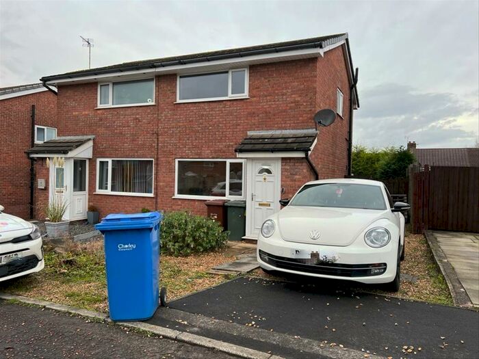 2 Bedroom House To Rent In Draperfield, Chorley, Chorley, PR7