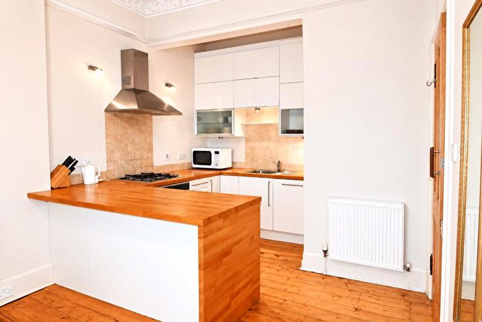 2 Bedroom Apartment To Rent In Chancelot Terrace, Trinity, Edinburgh, EH6