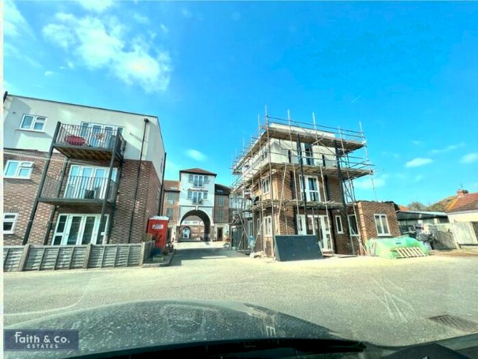 5 Bedroom Detached House To Rent In Lady Margaret Road, Southall, UB1