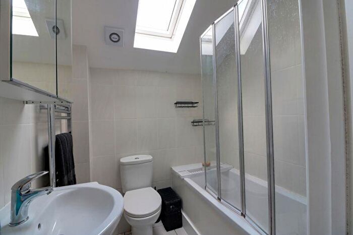 1 Bedroom Flat For Sale In Hambledon Road, Waterlooville, PO7