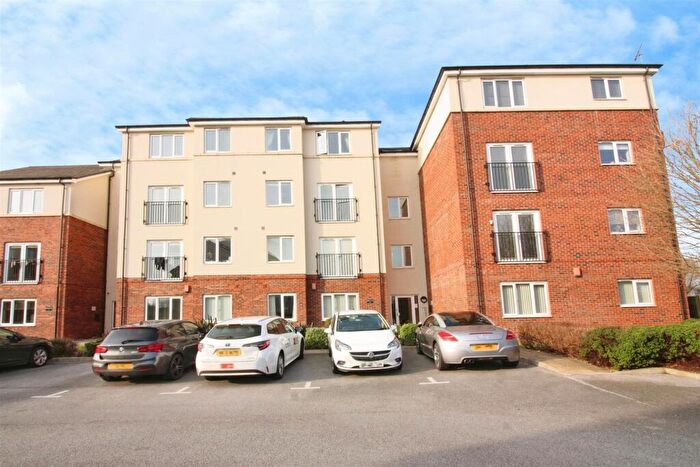 2 Bedroom Apartment For Sale In Maple Court, Killingbeck, Leeds, LS14