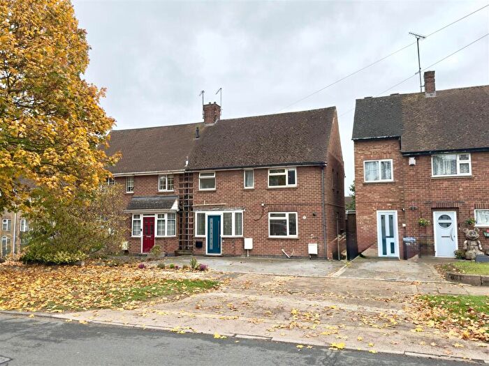 3 Bedroom Semi-Detached House For Sale In Eastfield Road, Duston, Northampton, NN5