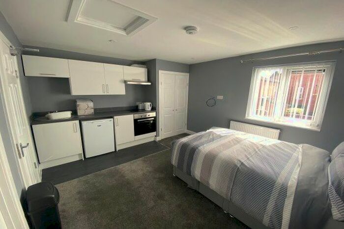 1 Bedroom Studio To Rent In Abelia, Tamworth, B77