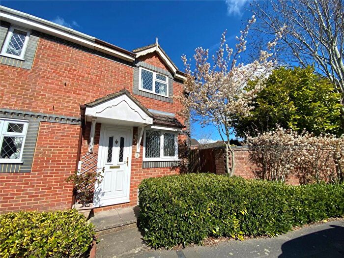 1 Bedroom End Of Terrace House To Rent In Willowbank, Chippenham, Wiltshire, SN14