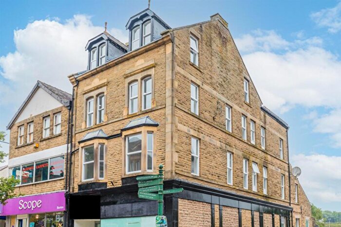 1 Bedroom Apartment To Rent In Spring Gardens, Buxton, SK17