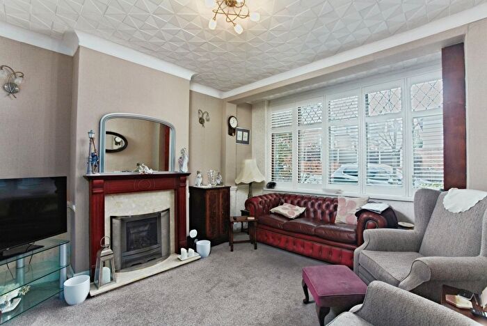 3 Bedroom End Terrace House For Sale In Tylecroft Road, London, London, SW16
