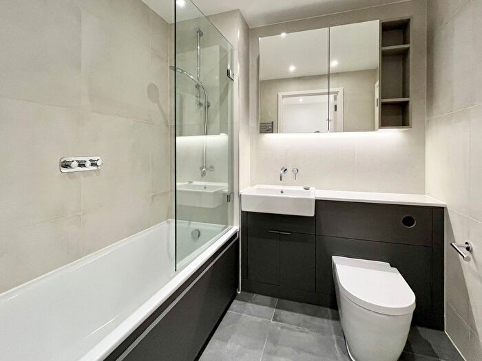 1 Bedroom Flat To Rent In Coster Avenue, London, N4