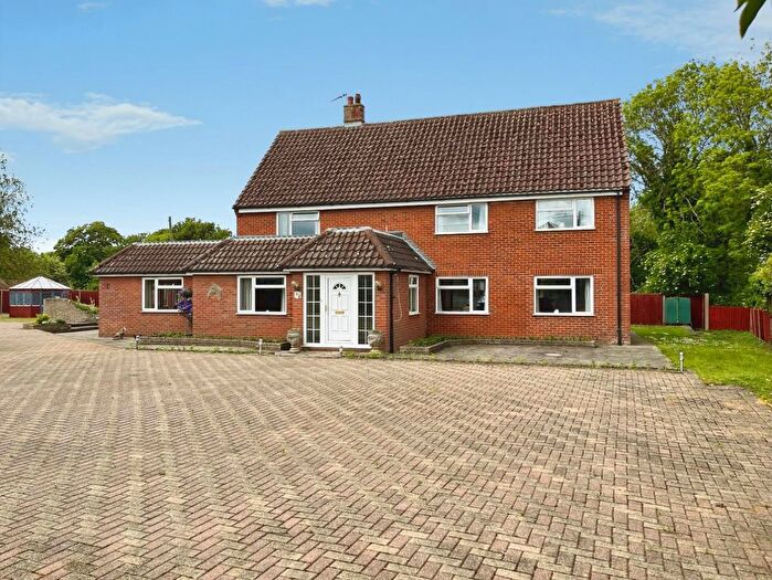 6 Bedroom Detached House For Sale In Thornham Road, Methwold, IP26