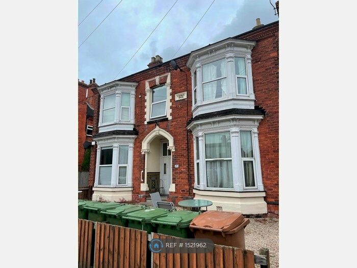 1 Bedroom Flat To Rent In Abbey Drive West, Grimsby, DN32