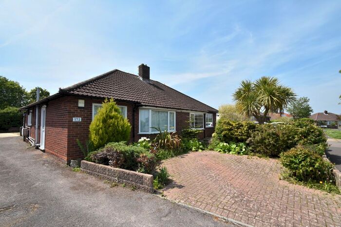 2 Bedroom Bungalow To Rent In Blackbrook Road, Fareham, Hampshire, PO15