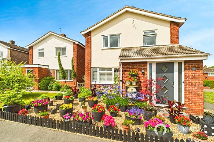 3 Bedroom Detached House For Sale In Pinewood Gardens, North Cove, Beccles, Suffolk, NR34