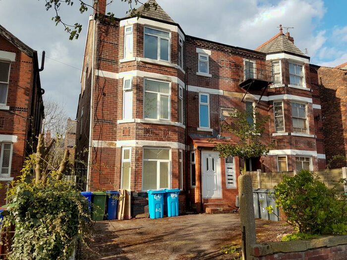 Flat To Rent In Manley Road, Manchester, Greater Manchester, M16
