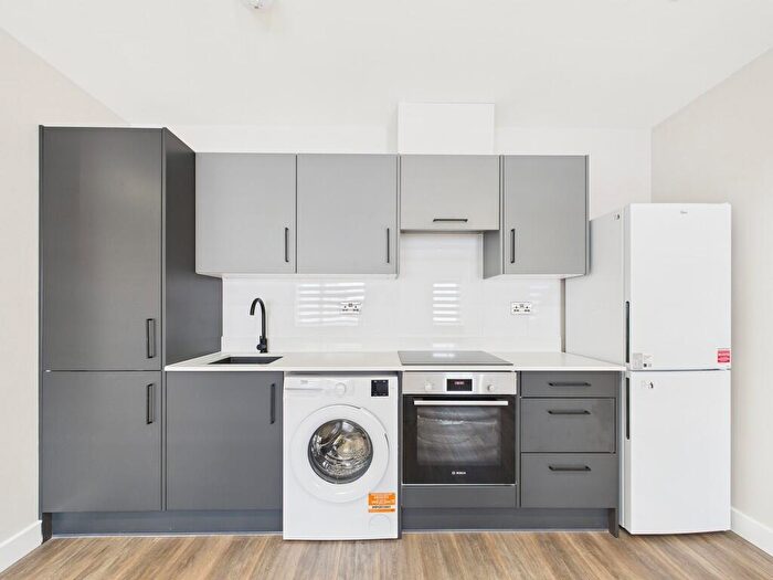 2 Bedroom Apartment To Rent In London Road, Burgess Hill, RH15