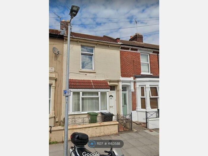 4 Bedroom Terraced House To Rent In Grayshott Road, Southsea, PO4