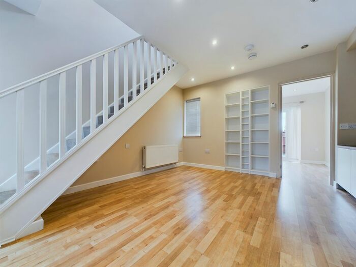 2 Bedroom End Of Terrace House To Rent In Brampton Road, Hereford, HR2