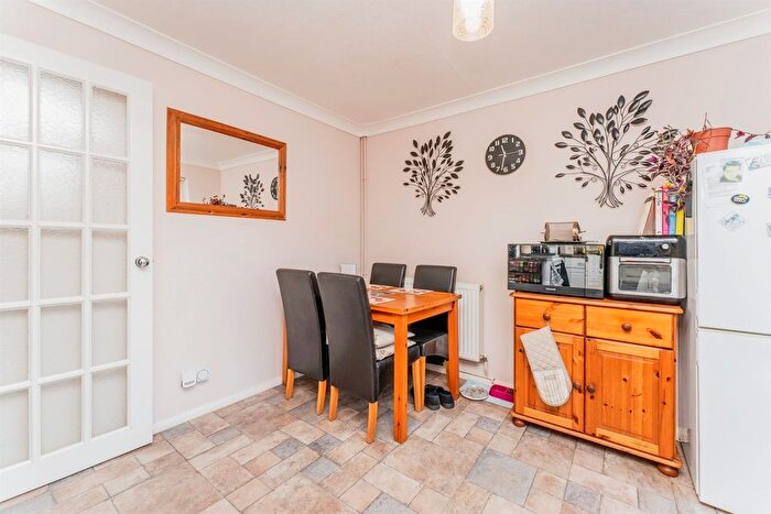 2 Bedroom Semi-Detached House For Sale In Blackfriars, Rushden, NN10