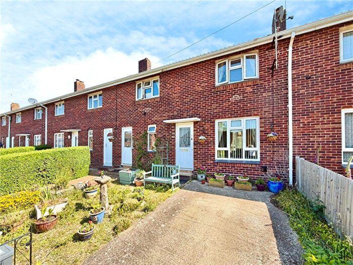 2 Bedroom Terraced House For Sale In Hillyfields, Nursling, Southampton, Hampshire, SO16
