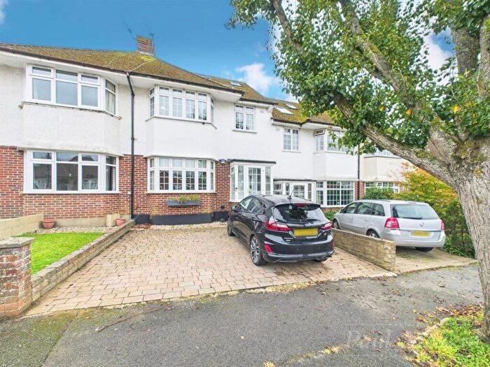 4 Bedroom House For Sale In Hazelwood Grove, South Croydon, CR2