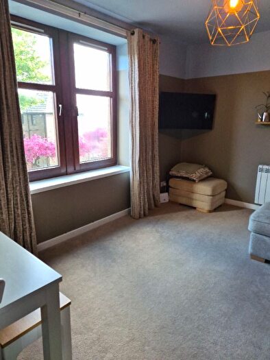 2 Bedroom Flat To Rent In Abbotsford Place, West End, Dundee, DD2