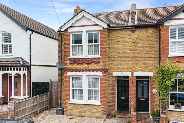 2 Bedroom End Terrace House For Sale In Albert Road, Bromley, BR2